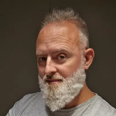 Alejandro R.